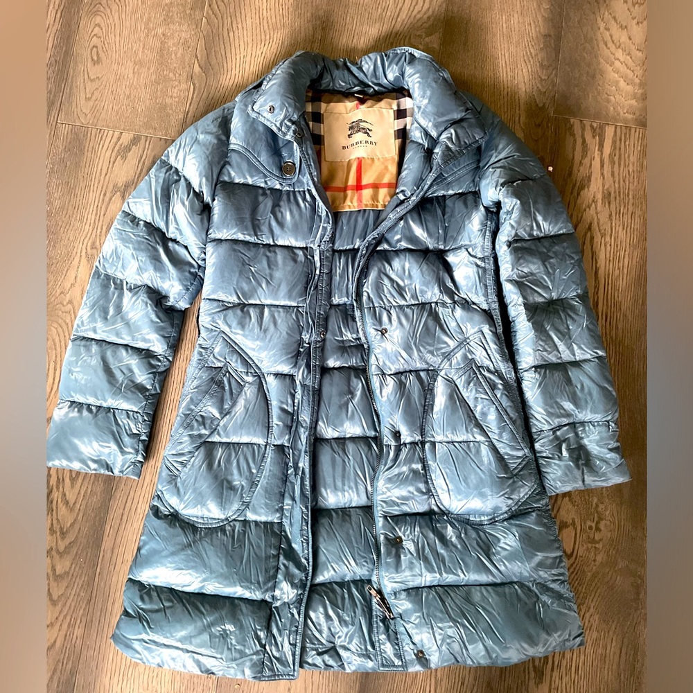 Burberry Women’s lightweight down trench coat jacket